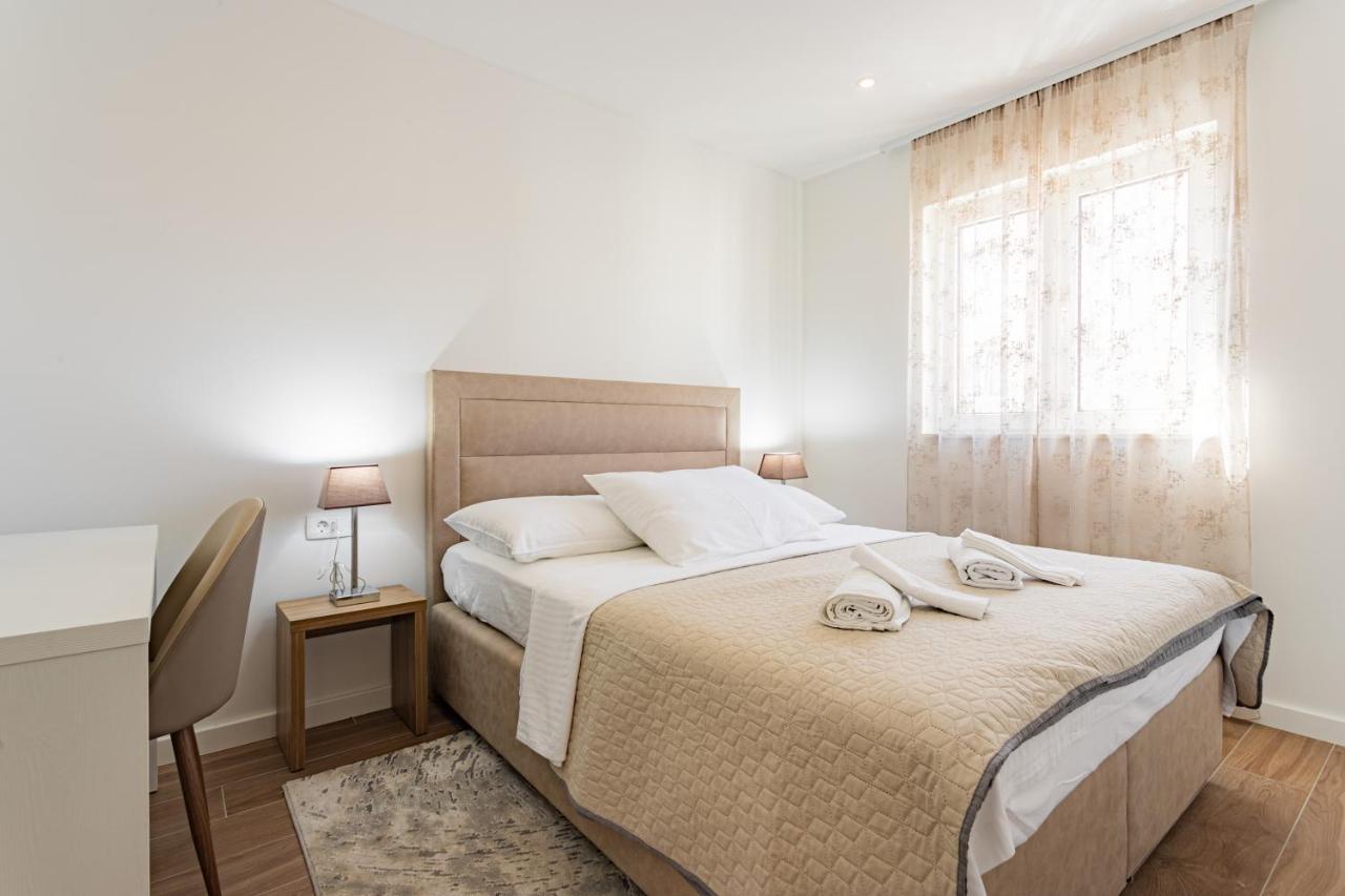 Apartmani Benzon Baška Voda Εξωτερικό φωτογραφία