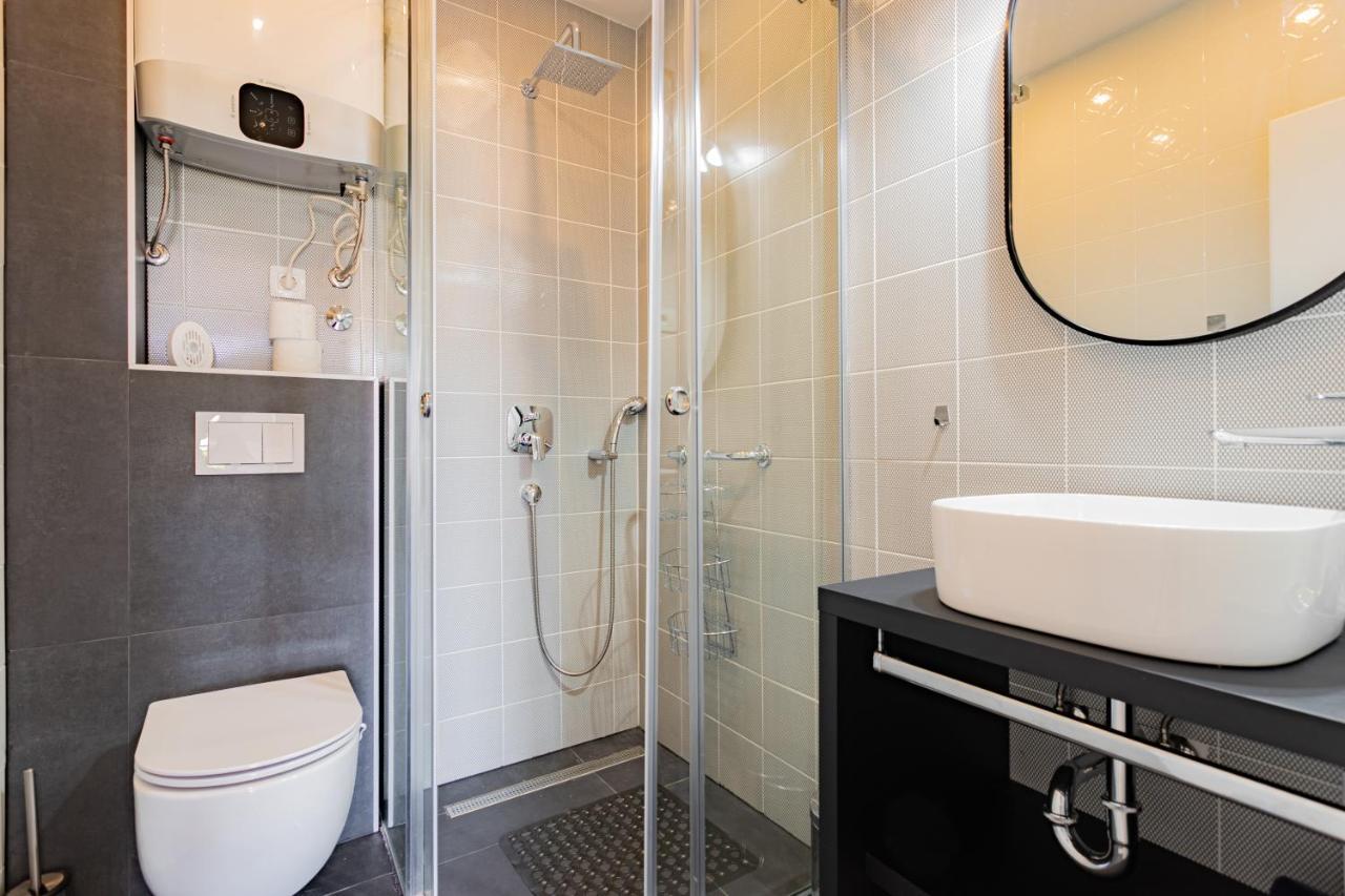 Apartmani Benzon Baška Voda Εξωτερικό φωτογραφία