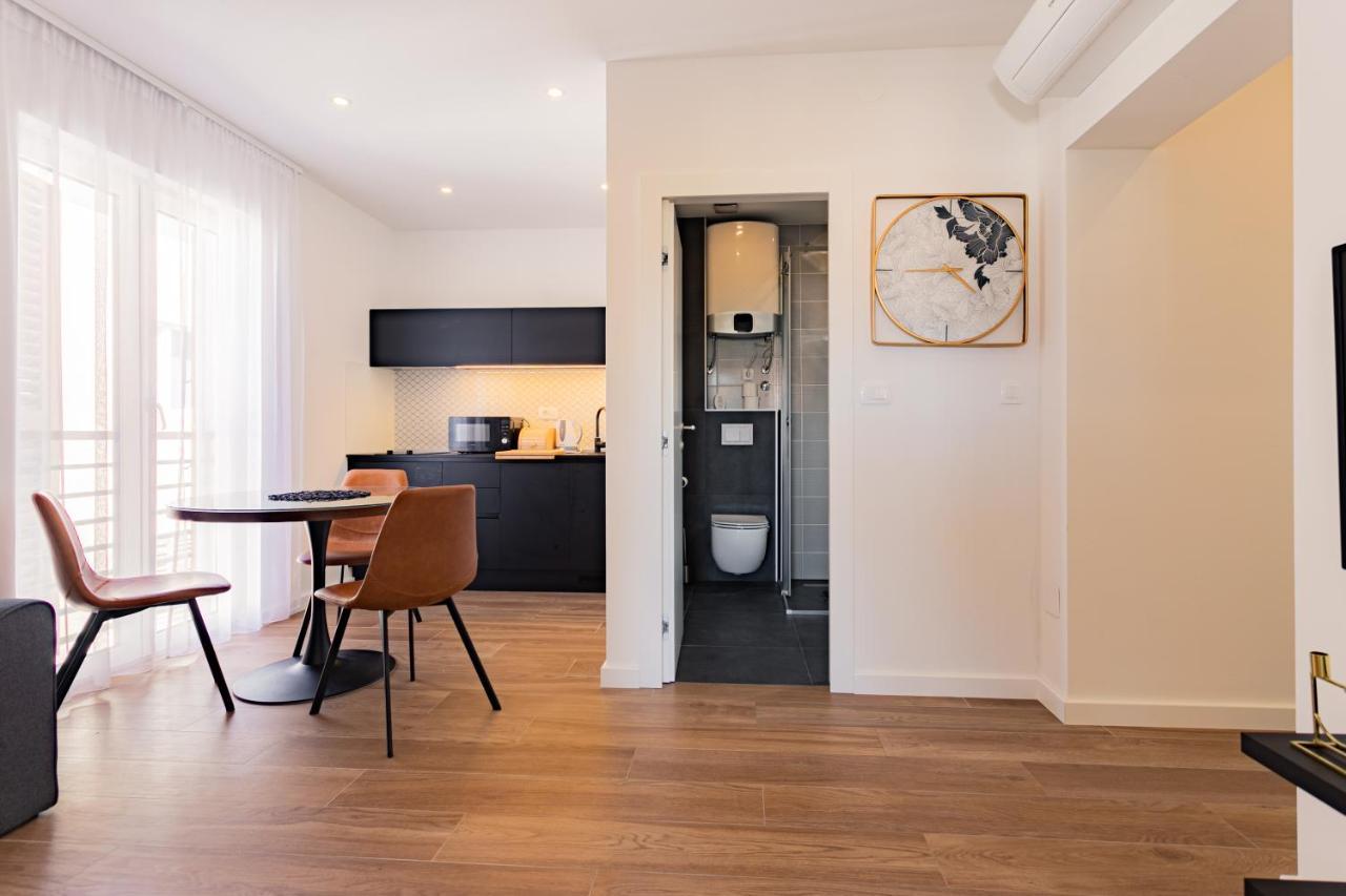 Apartmani Benzon Baška Voda Εξωτερικό φωτογραφία