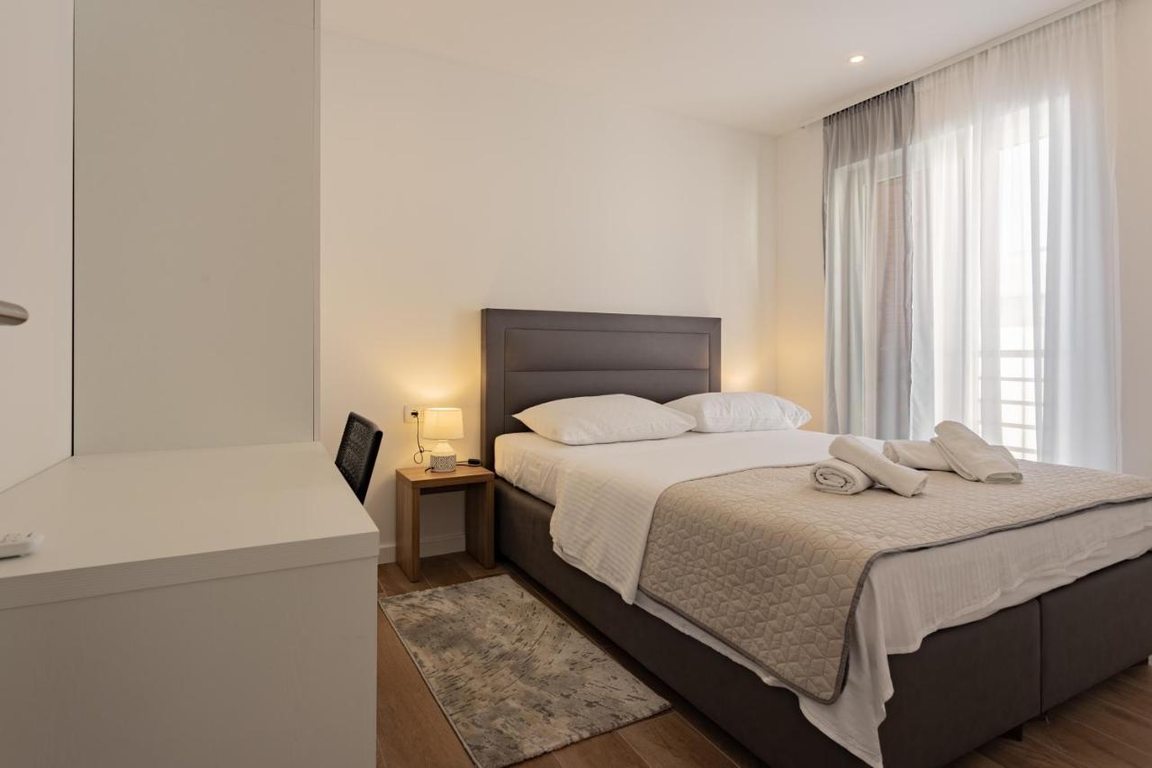 Apartmani Benzon Baška Voda Εξωτερικό φωτογραφία