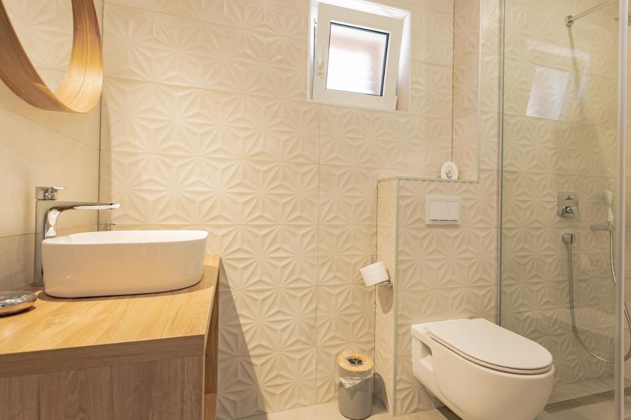 Apartmani Benzon Baška Voda Εξωτερικό φωτογραφία