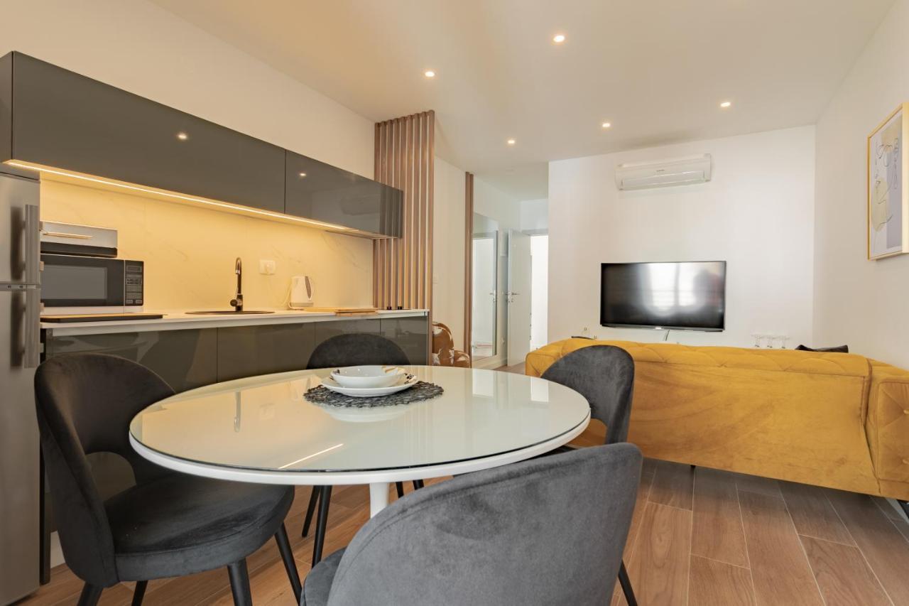 Apartmani Benzon Baška Voda Εξωτερικό φωτογραφία