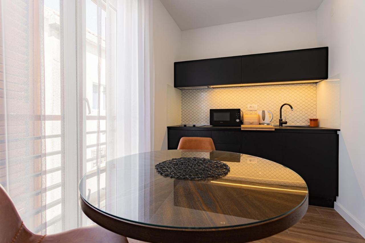 Apartmani Benzon Baška Voda Εξωτερικό φωτογραφία